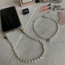 Load image into Gallery viewer, Mimi Wristlet Chain
